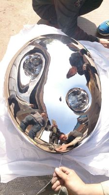 Handicraft Decorative Art Sculpture , Indoor 316 Polished Modern Stainless Steel Sculpture