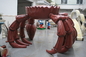 OEM Large Bread Crab Arch Sculpture Of Marine Animals Polishing Surface