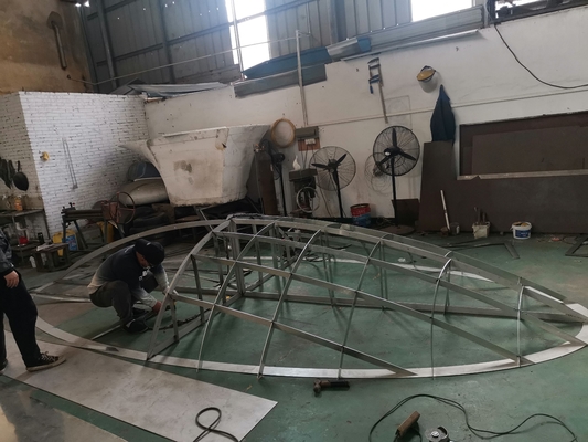 ODM Thép không gỉ điêu khắc trang trí tường Bước đầu tiên Xây dựng bộ xương