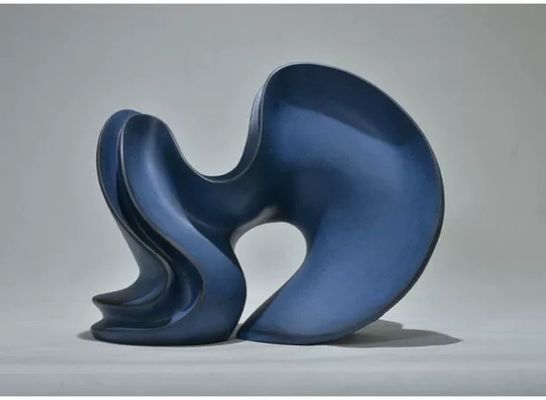 Màu xanh lam tùy chỉnh nhựa điêu khắc mờ hình thức trừu tượng trang trí triển lãm câu lạc bộ điêu khắc